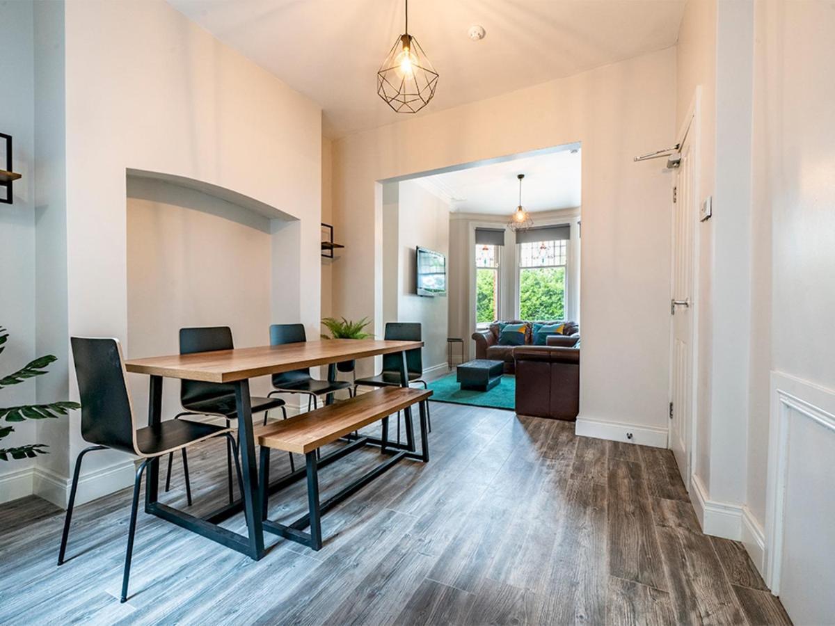 Pass The Keys Beautiful 4Br Restored Red Brick Cafes And Park Belfast Ngoại thất bức ảnh