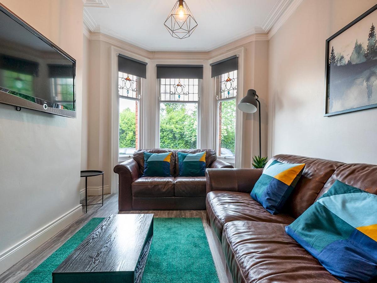 Pass The Keys Beautiful 4Br Restored Red Brick Cafes And Park Belfast Ngoại thất bức ảnh