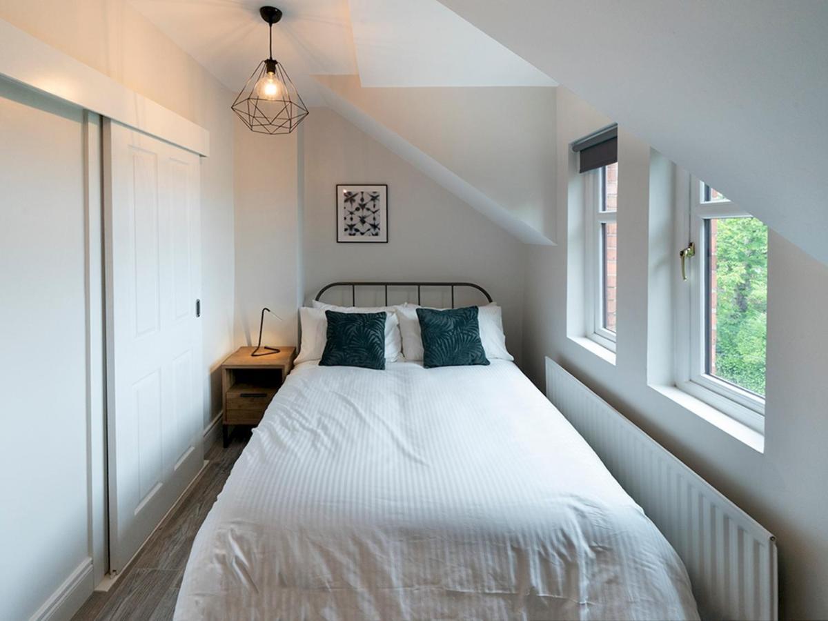 Pass The Keys Beautiful 4Br Restored Red Brick Cafes And Park Belfast Ngoại thất bức ảnh